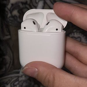 Apple Airpods First Generation
